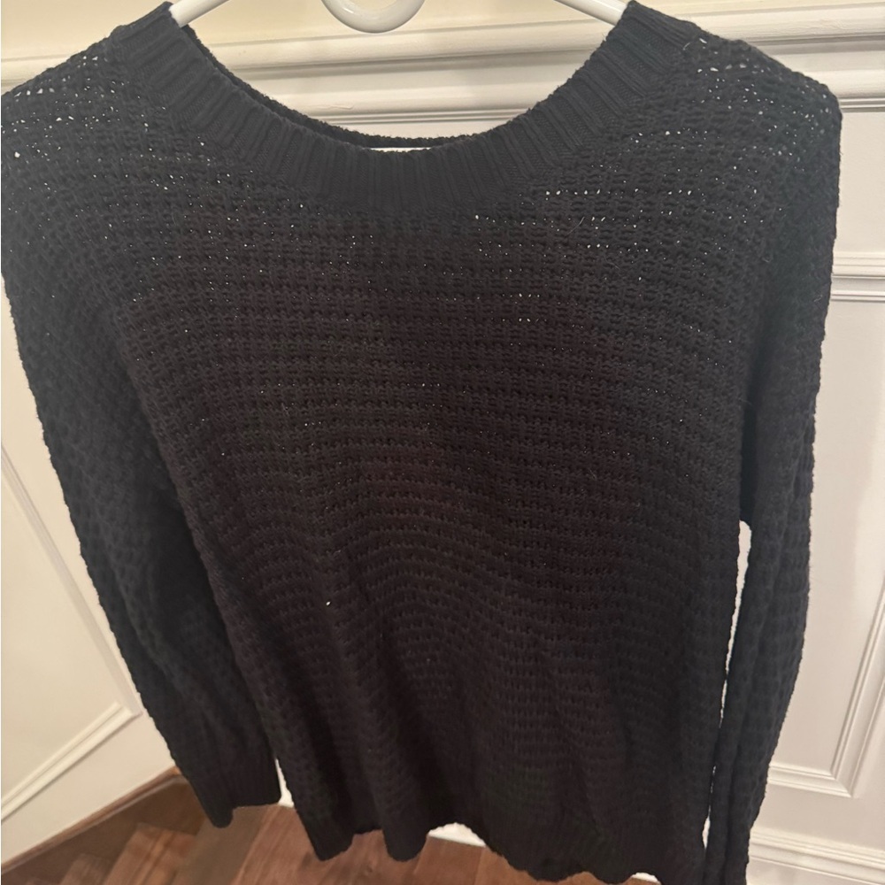 Old Navy Women's Black Crew Neck Sweater